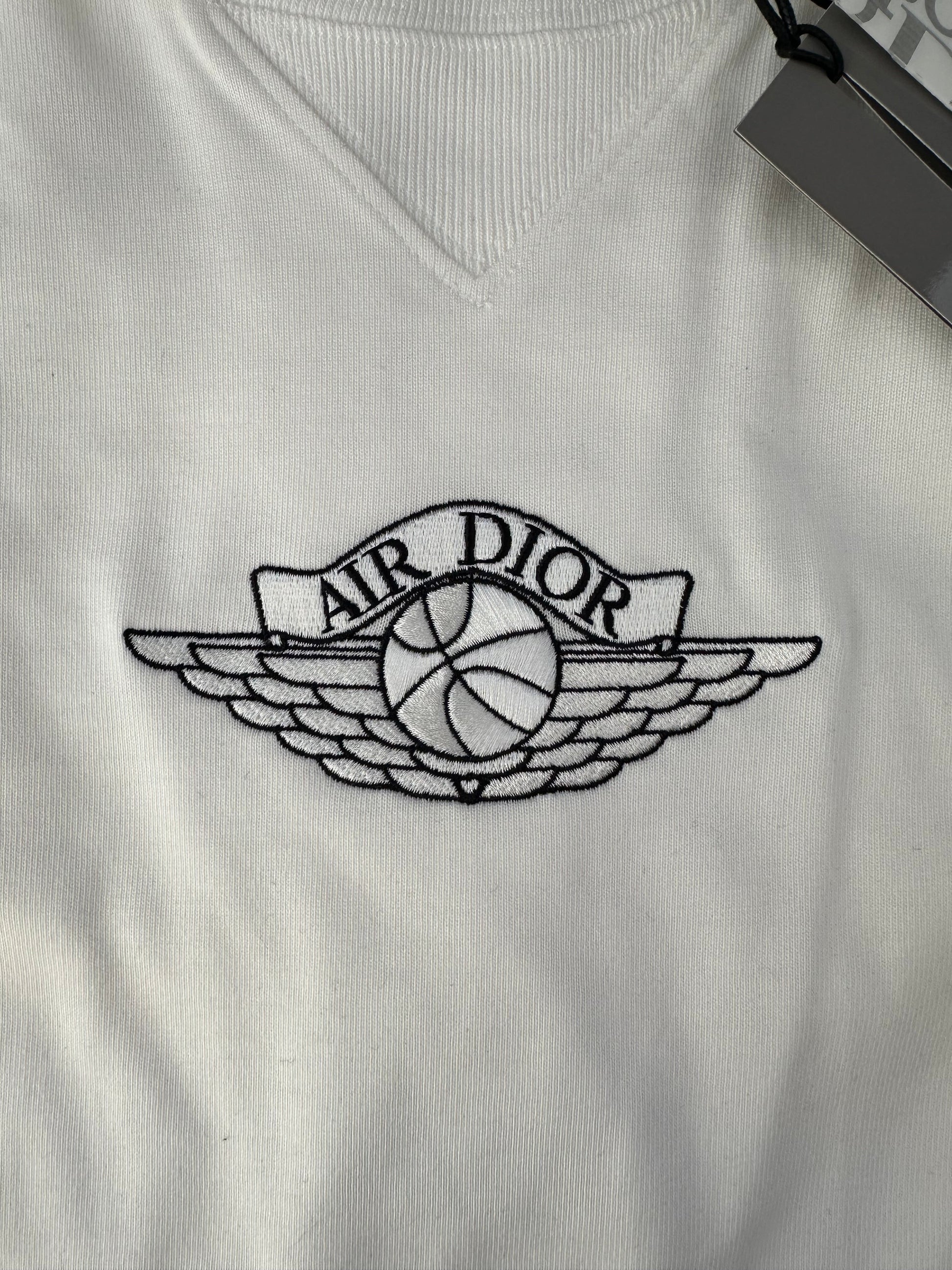 AIR DIOR WINGS LOGO T-SHIRT - Air Dior designer t-shirt additional view 4
