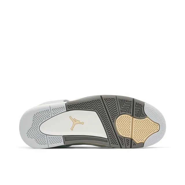 Nike Air Jordan 4 Craft Grey Photon Dust - Air Jordan 4 sneaker rear heel and sole detail