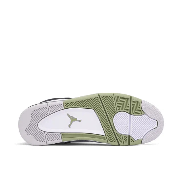 Nike Air Jordan 4 Seafoam Green - Air Jordan 4 sneaker rear heel and sole detail