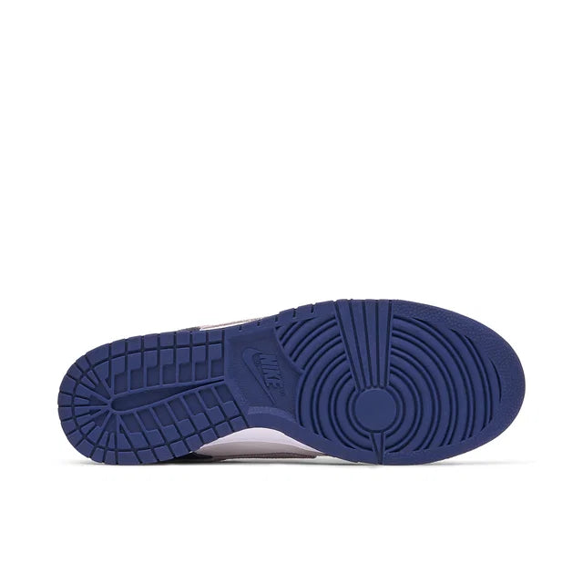 Nike Dunk Low Midnight Navy Summit - Nike Dunk Low sneaker rear heel and sole detail