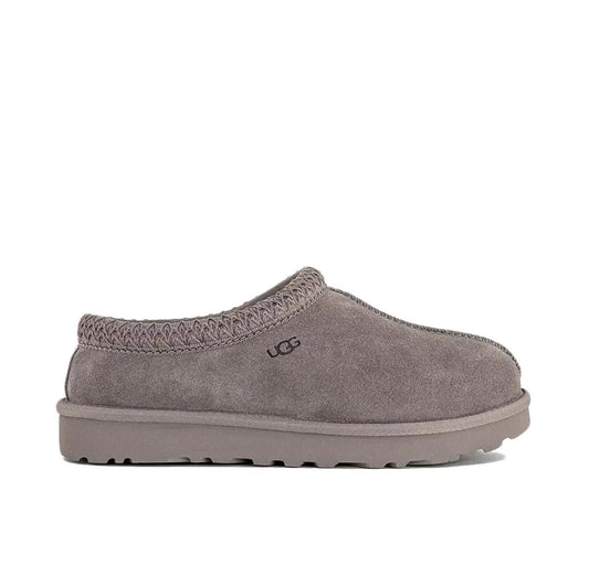 UGG TASMAN ‘SMOKE PLUME’ - UGG Tasman slipper side profile view on white background