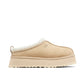 UGG TAZZ ‘SAND’ - UGG Tazz platform slipper side profile view on white background