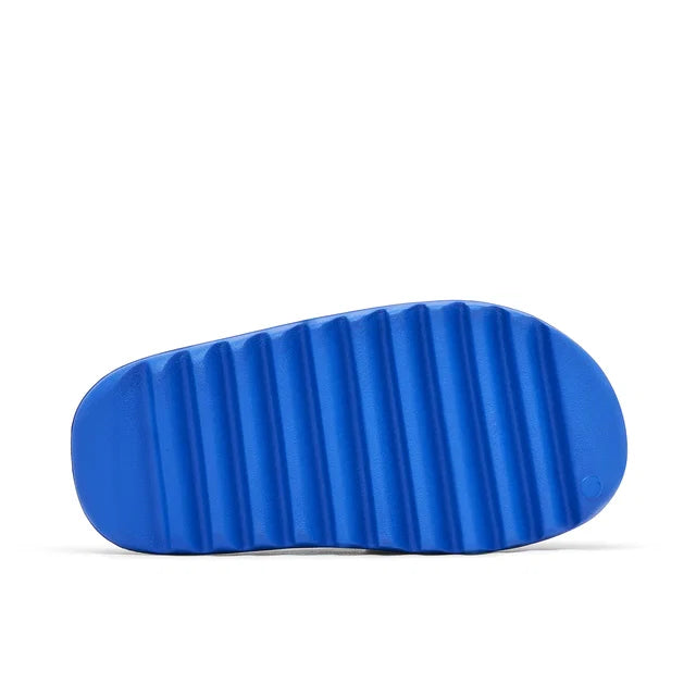 Yeezy Slide Azul Blue - Yeezy Slide rear heel and sole detail