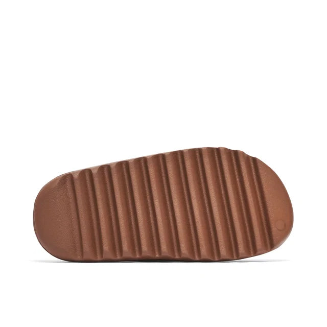 Yeezy Slide Flax Brown - Yeezy Slide rear heel and sole detail